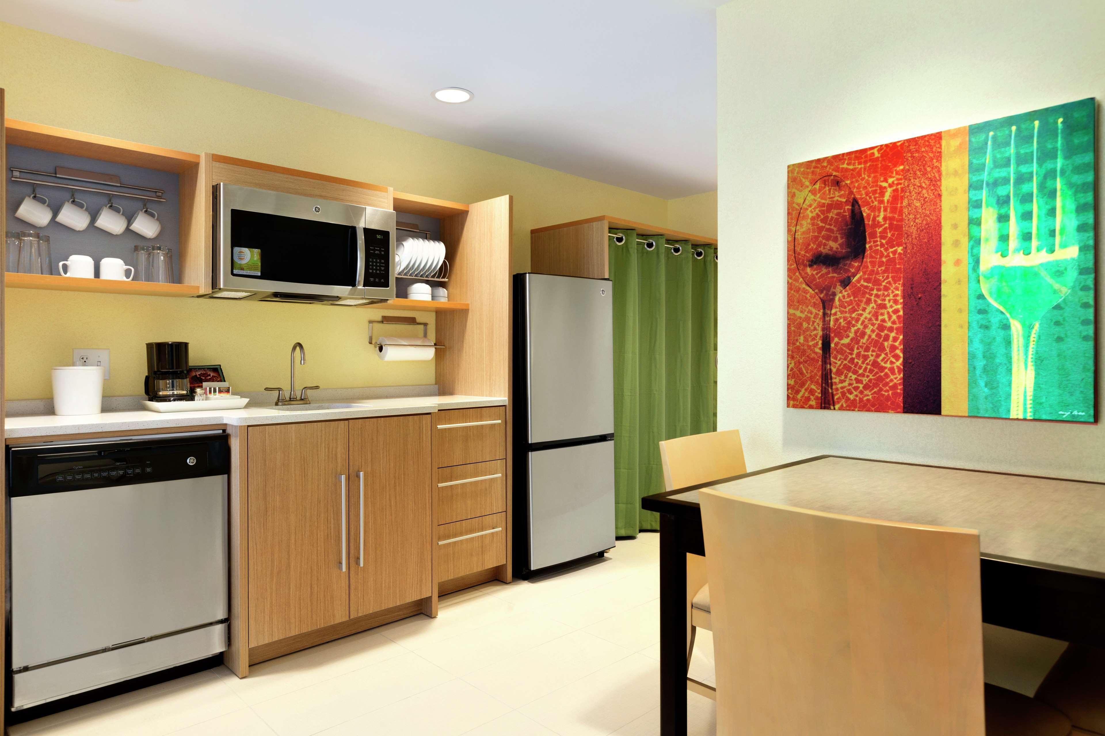 Home2 Suites By Hilton Saratoga Малта Екстериор снимка
