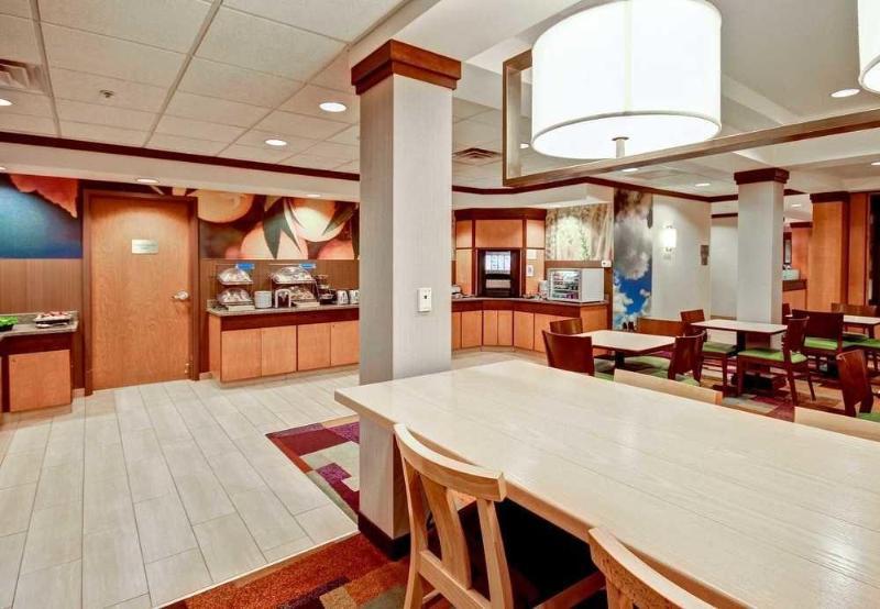 Home2 Suites By Hilton Saratoga Малта Екстериор снимка